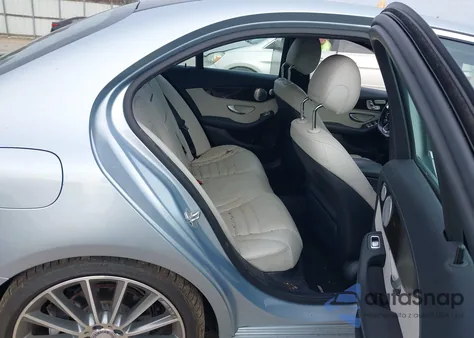 2016 Mercedes-Benz C 300 Sport from USA, damaged, VIN 55SWF4JB2GU119257